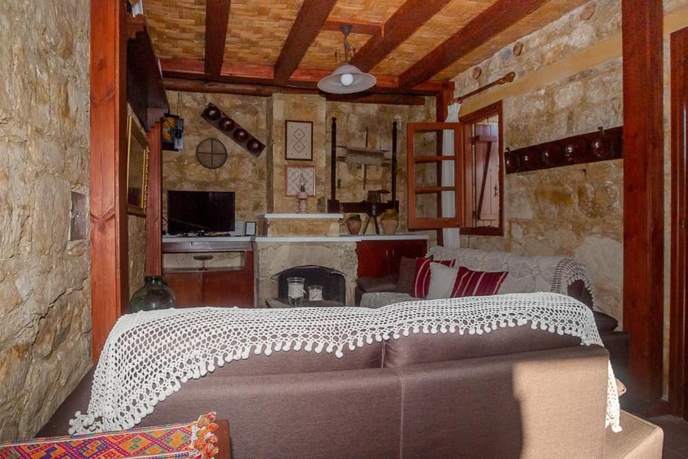 Iocasti Cottage By Agroholidays Lasa Bagian luar foto