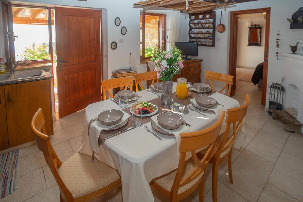 Iocasti Cottage By Agroholidays Lasa Bagian luar foto