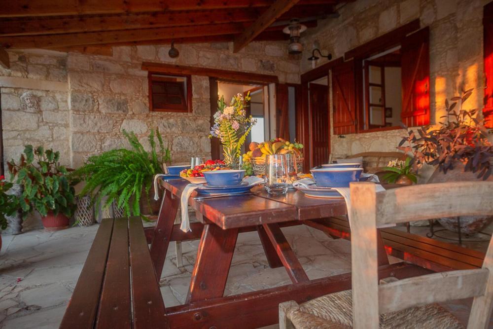 Iocasti Cottage By Agroholidays Lasa Bagian luar foto