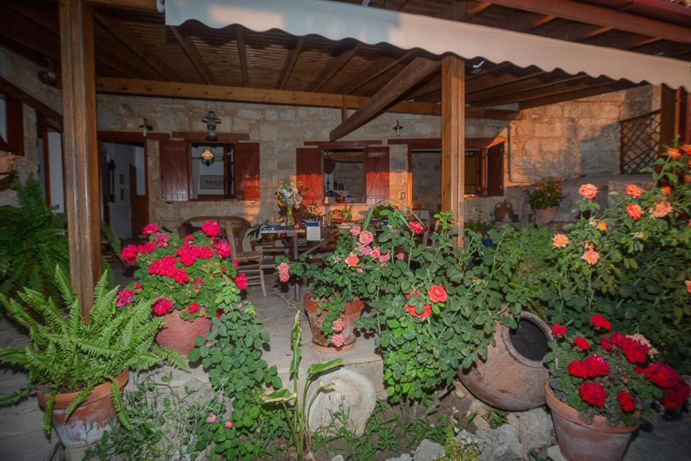 Iocasti Cottage By Agroholidays Lasa Bagian luar foto