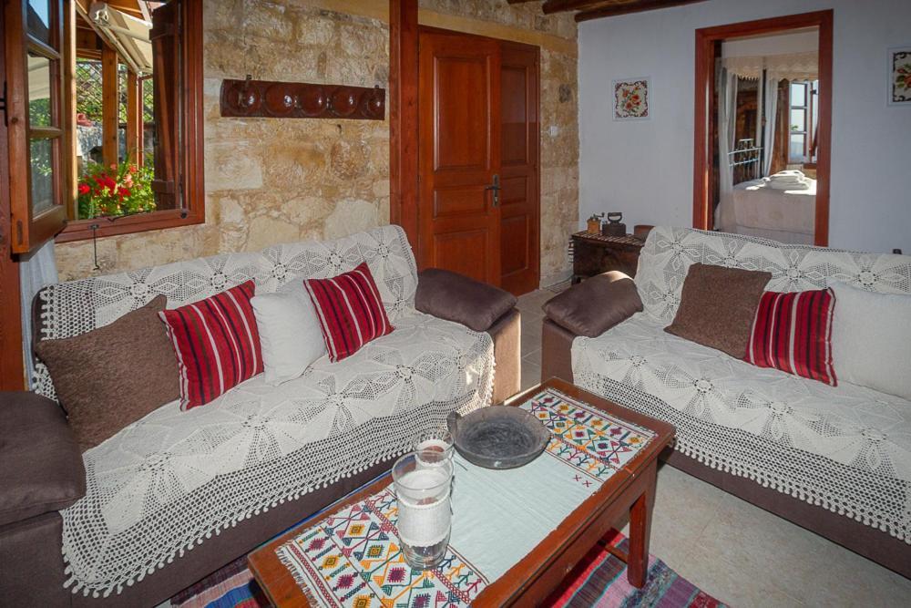 Iocasti Cottage By Agroholidays Lasa Bagian luar foto